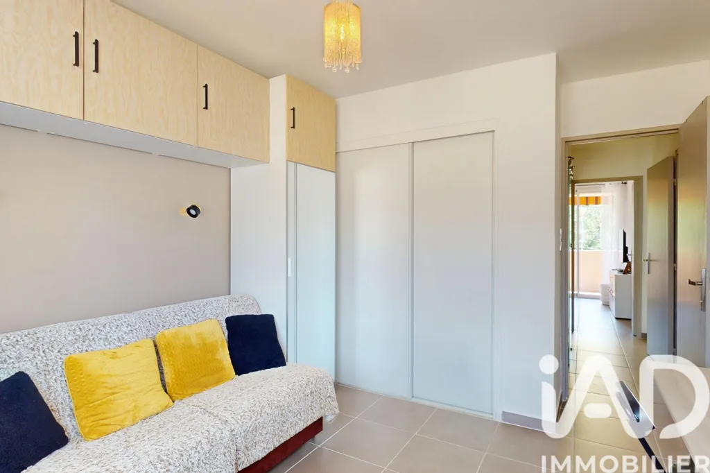 Chambres - Appartement T4 avec Terrasse à La Garde