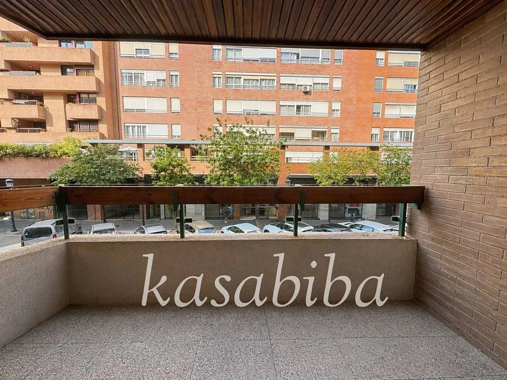 Balcon - Apartment with Large Terrace in Estramurs