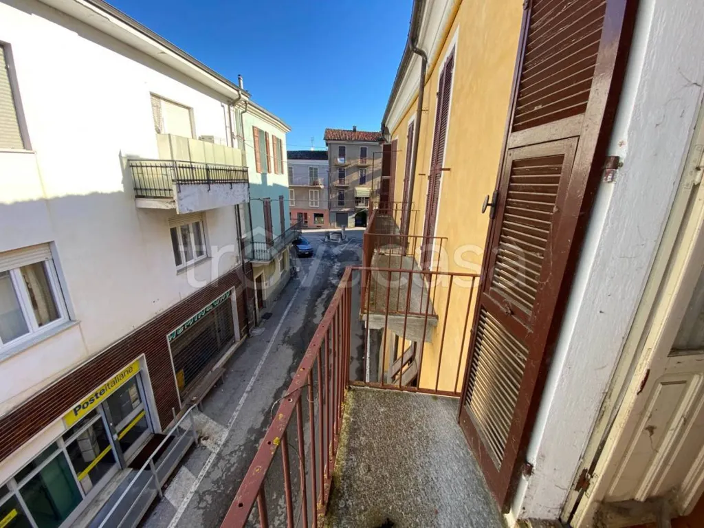 Rõdu - Multi-Unit Building with Garden in Niella Tanaro