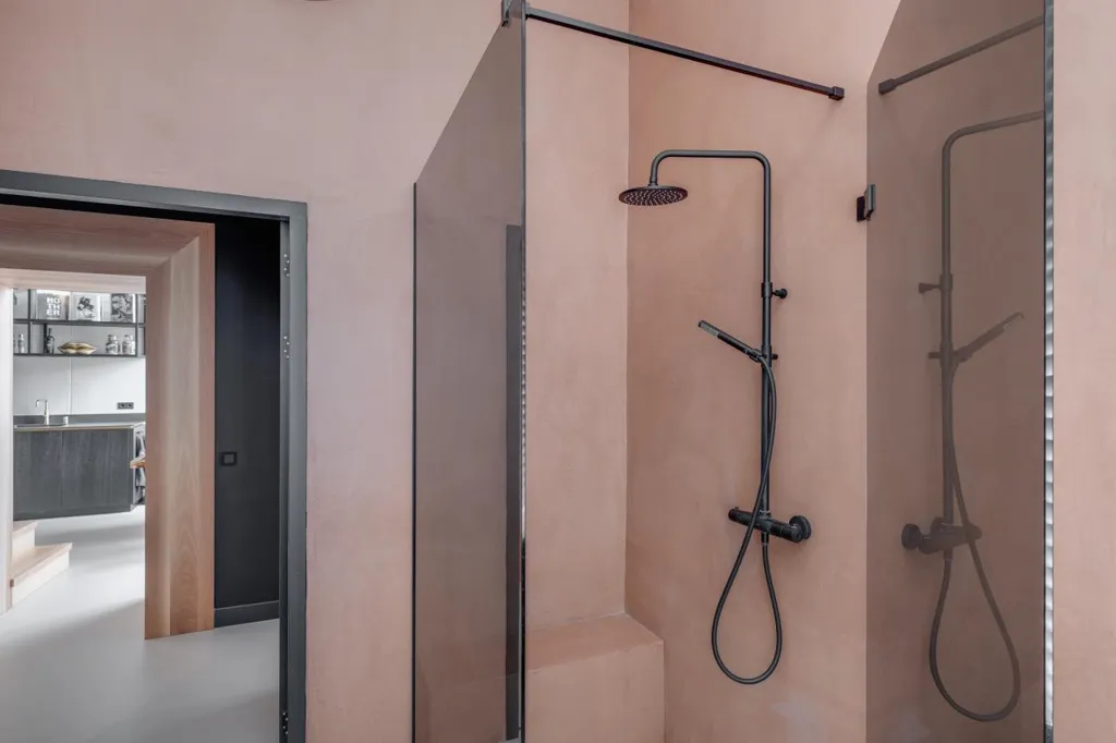Vannitoad - Historic Centre Apartment with Brink View in Deventer