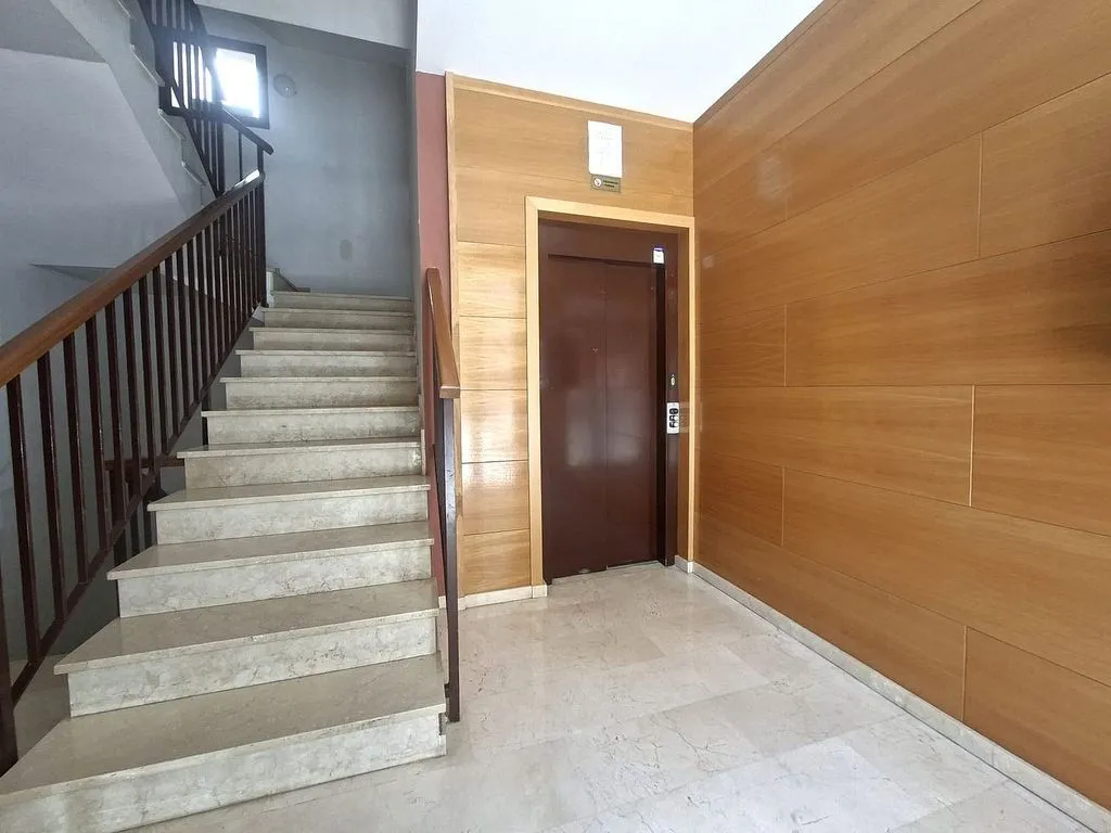Pièces - Apartment with Terrace in Guadix