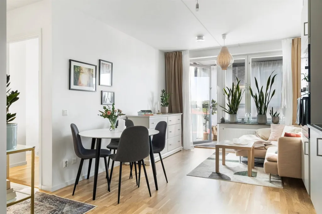 Söögituba - Modern Flat with Large Balcony in Baltic & Torg