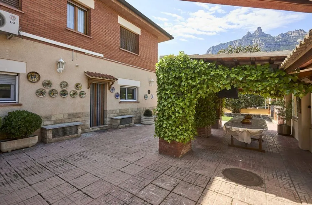 Terrasse - Chalet with Terraces in Monistrol de Montserrat