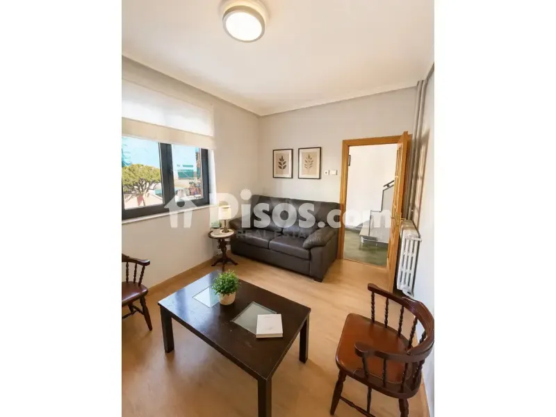 Séjour - Duplex Apartment with Historic Centre Proximity in León