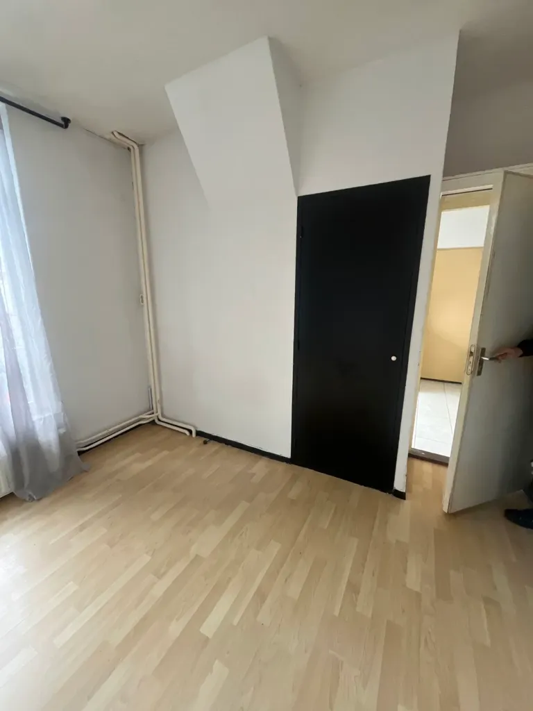 Pièces - Studio Room with Kitchen in Tilburg