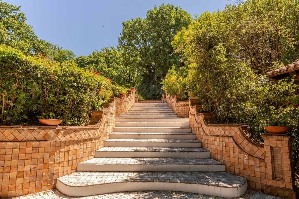 Pièces - Luxury Villa with Pool in Largo Dell' Olgiata, Rome