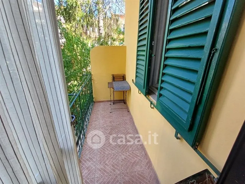 Balcon - Armed Trilocale with Balcony in Florence