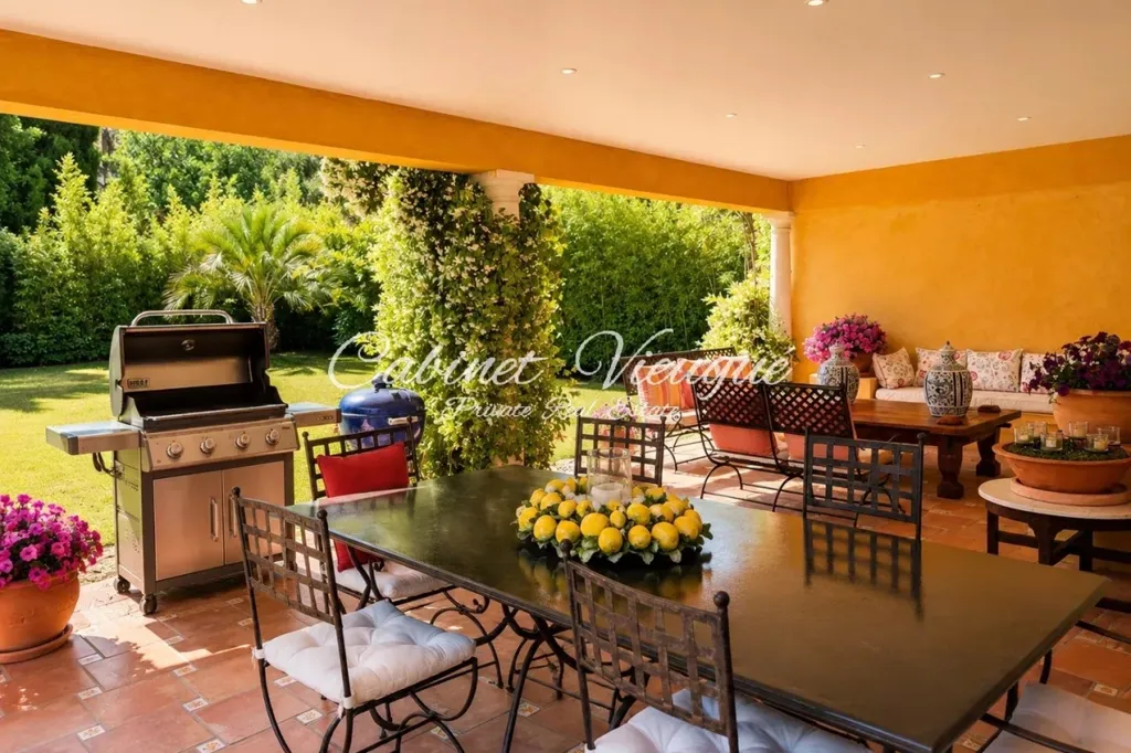 Terrass - Prestigious Villa with Pool in Grimaud