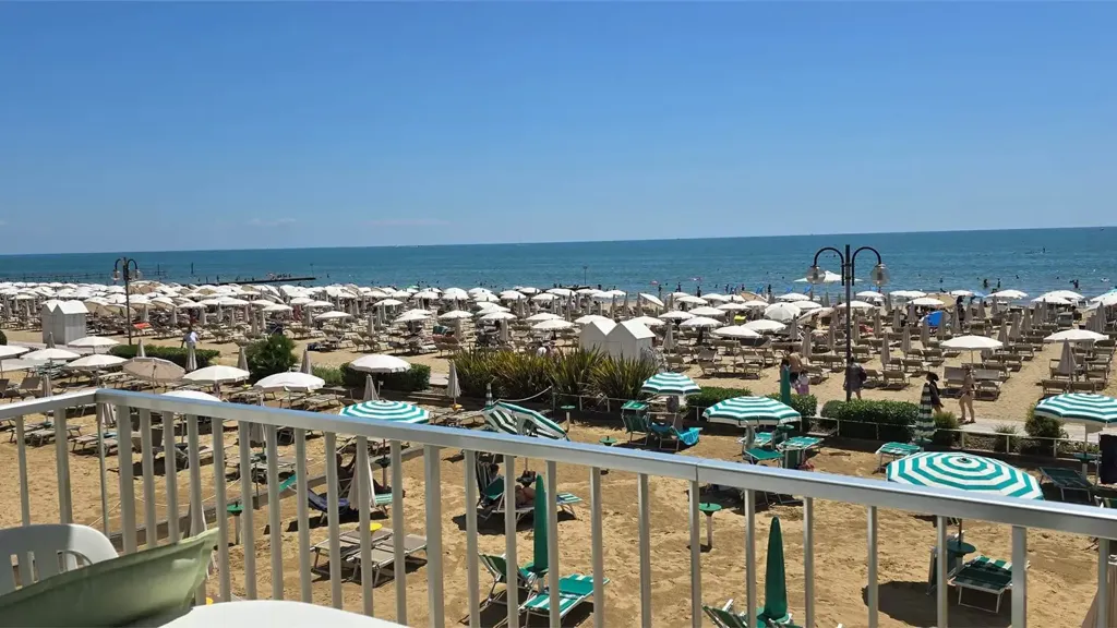Balcon - Seafront Apartment with Terraces in Jesolo