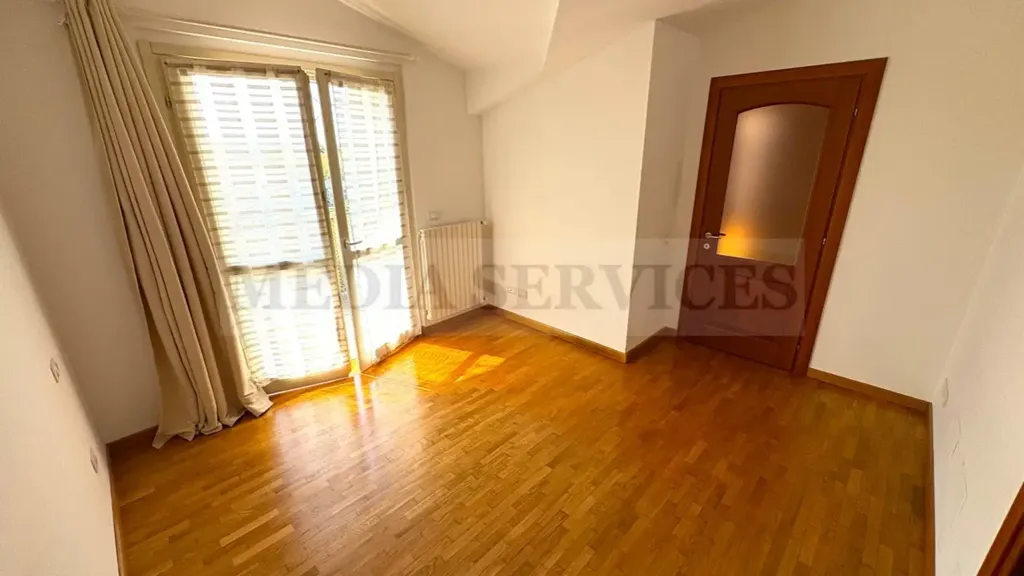 Pièces - Prestigious Apartment with Balcony in Garlasco