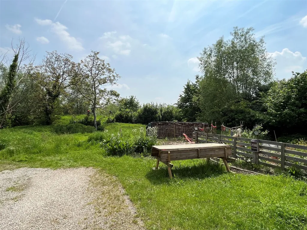 Jardin - Charmante Maison à Proximité du Scheldedijk à Mariekerke