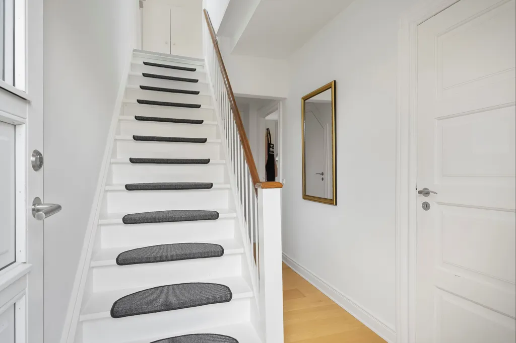 Toad - Mestervilla with Historical Charm in Næsby