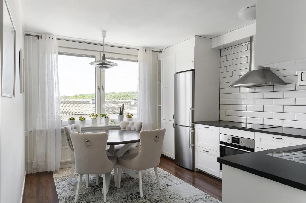Cuisine - Flexible Flat with Glazed Balcony in Stockholm