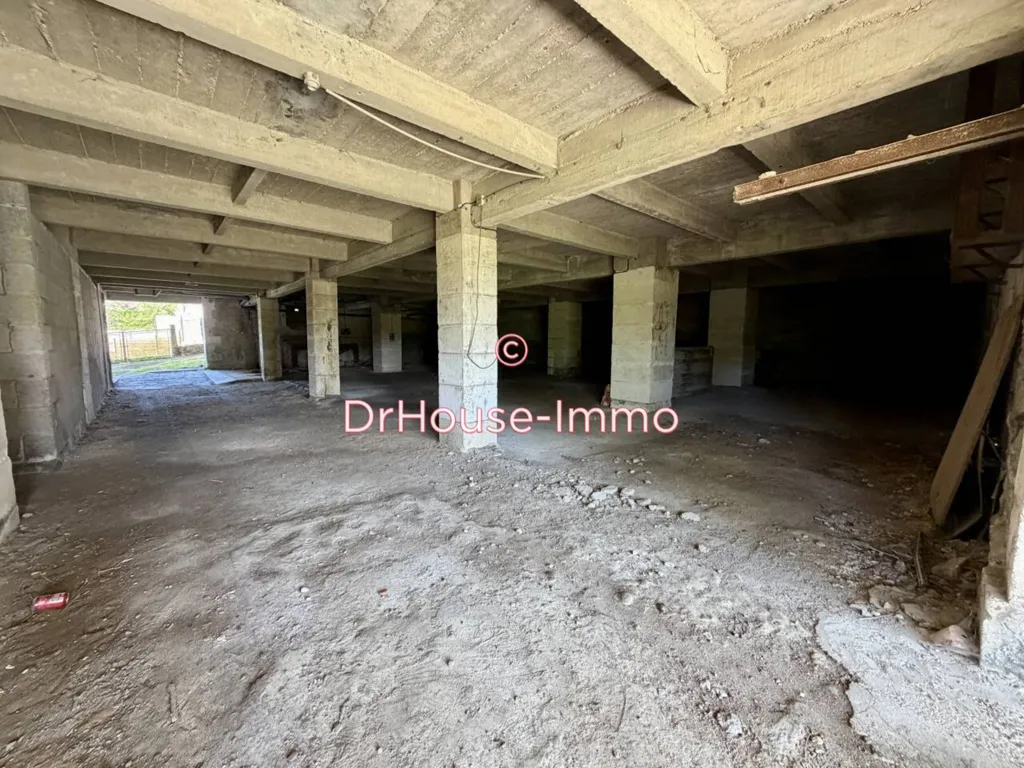 Garaaž - Commercial Space with High Ceiling in Ribérac