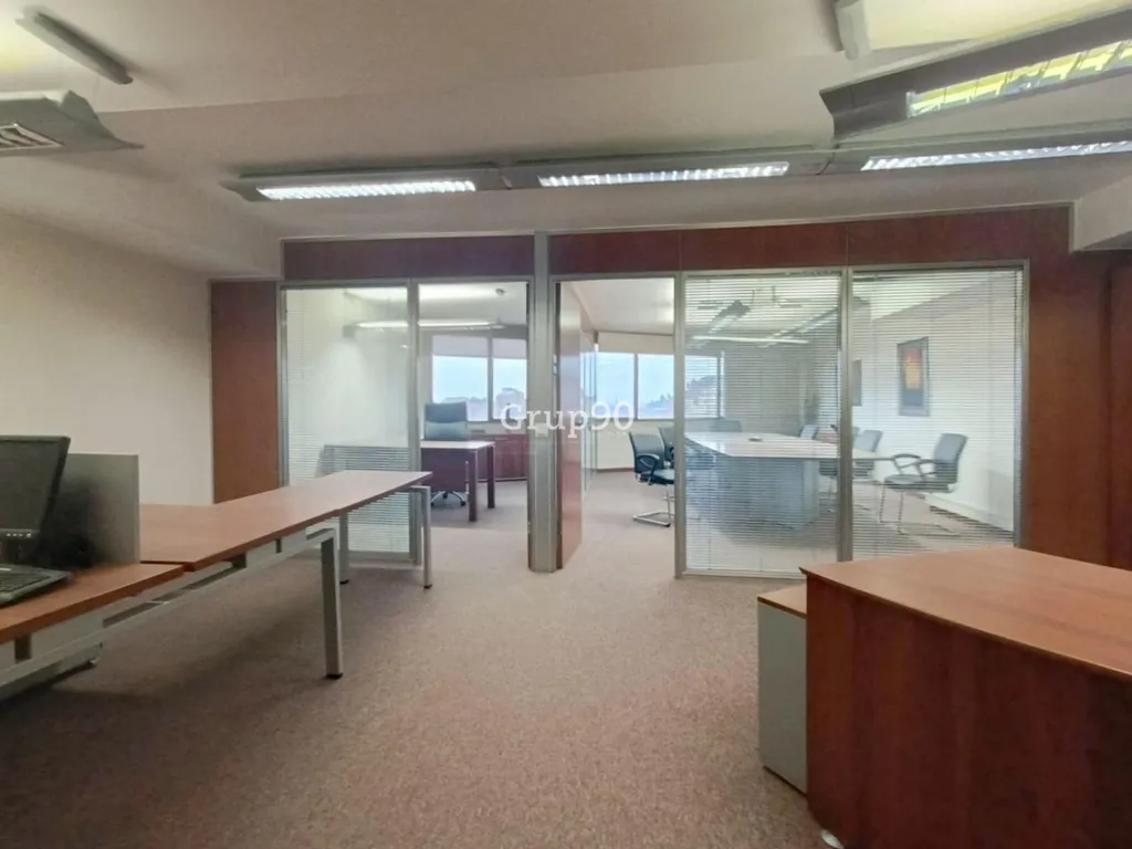 Kabinet - Office with Reception in Lleida's Euroforum