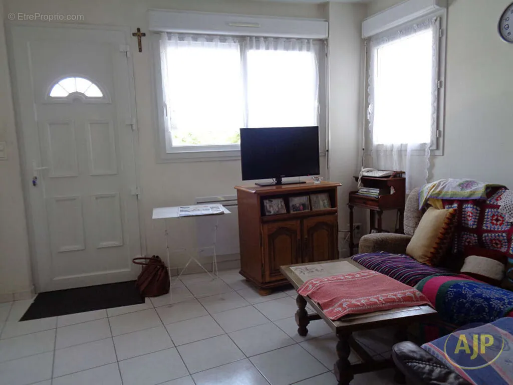 Appartement 9 pièces à Plumelec