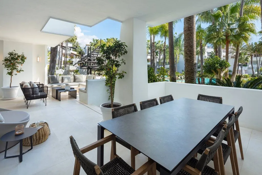 Terrasse - Luxury Apartment with Pool in Marbella