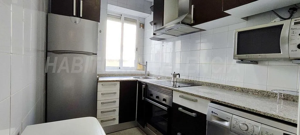 Cuisine - Apartment with Balcony in El Carme, Valencia