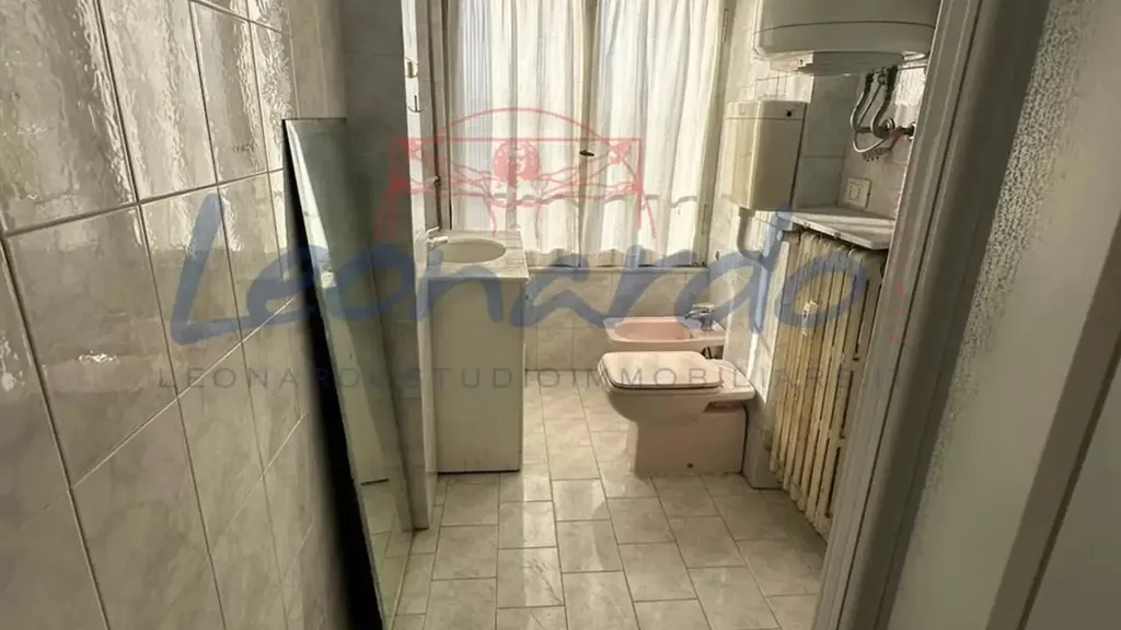 Salles de bain - Apartment with Panoramic View in Piacenza