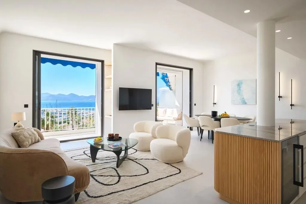 Séjour - Appartement de Luxe avec Vue Mer à Cannes