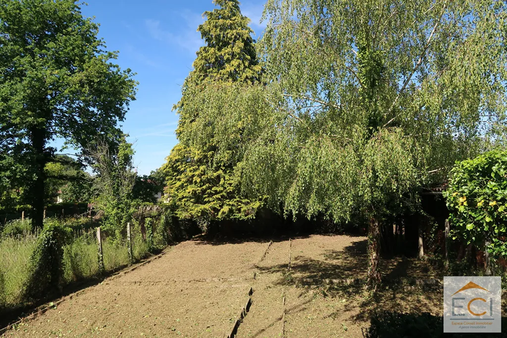 Jardin - Maison à Rénover avec Jardin à Panazol