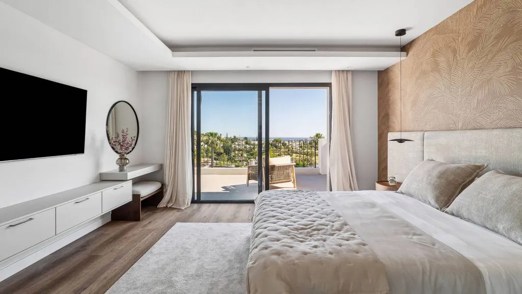 Magamistoad - Luxury Villa with Sea View in Nueva Andalucía