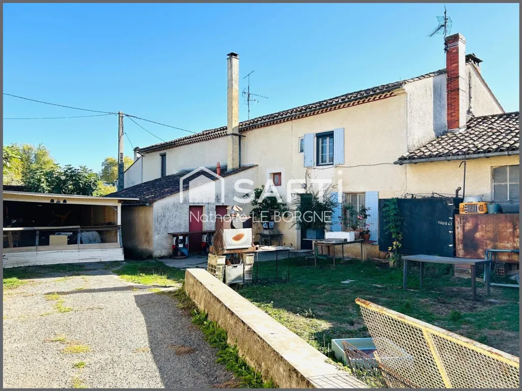 Jardin - Ensemble Immobilier avec Terrain Agricole près du Centre