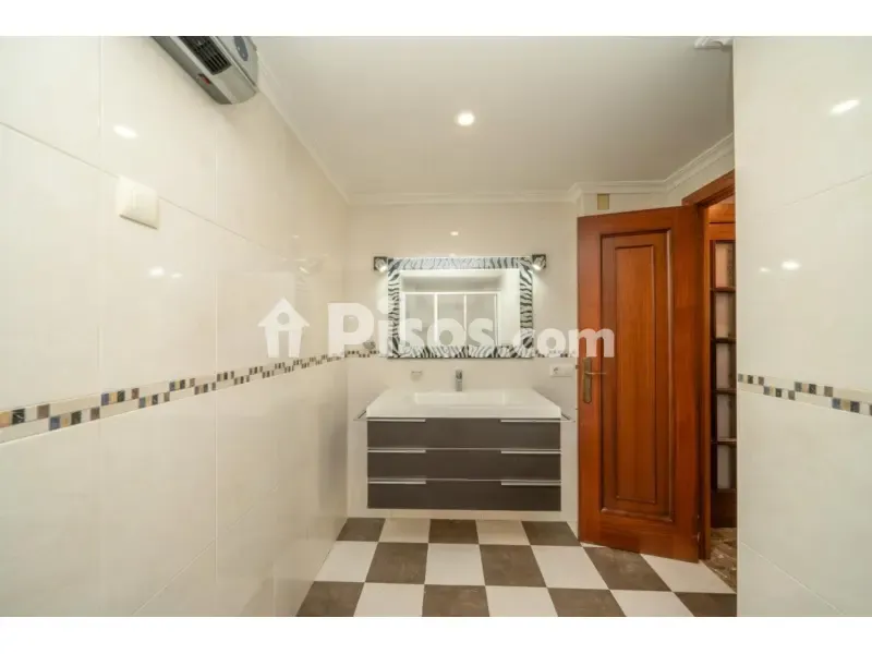 Bagni - Spacious Apartment with Balconies in Denia