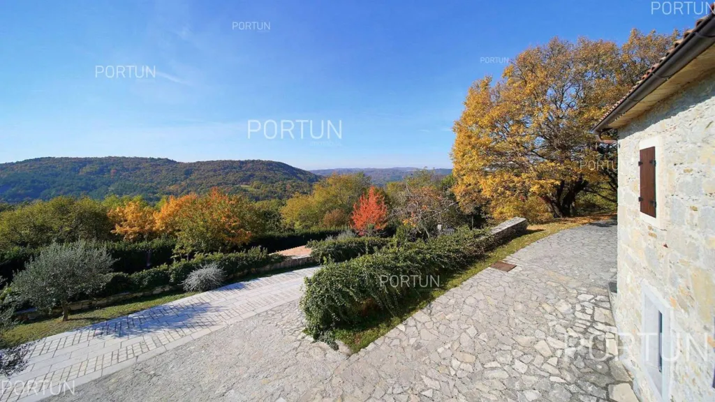 Extérieur - Renovated Estate with Panoramic Views in Lupoglav