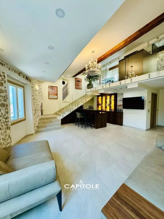 Séjour - Complexe d'Appartements de Luxe Classé Patrimoine à Antibes