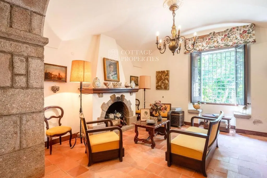 Elutuba - Luxury Farmhouse with Heritage in Llagostera
