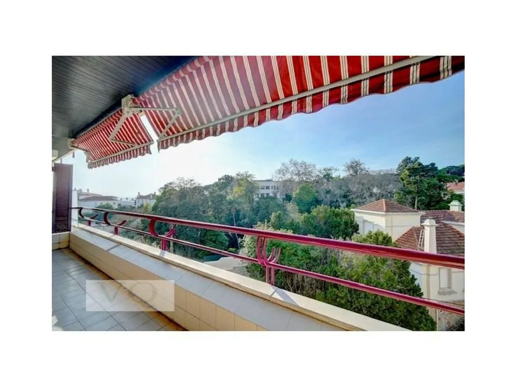 Balcon - Luxury Apartment with Pool in Estoril