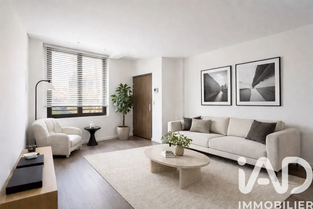 Elutuba - Apartment Complex with Development Potential in Colombes