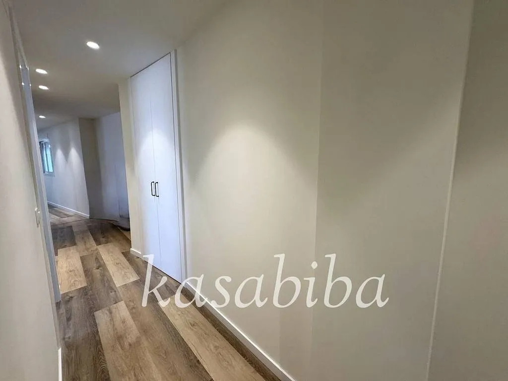 Entrée - Fully Furnished Flat with Sea View in Valencia