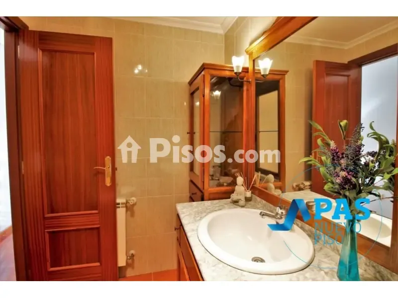 Salles de bain - Bright Apartment with Bay View in Santander
