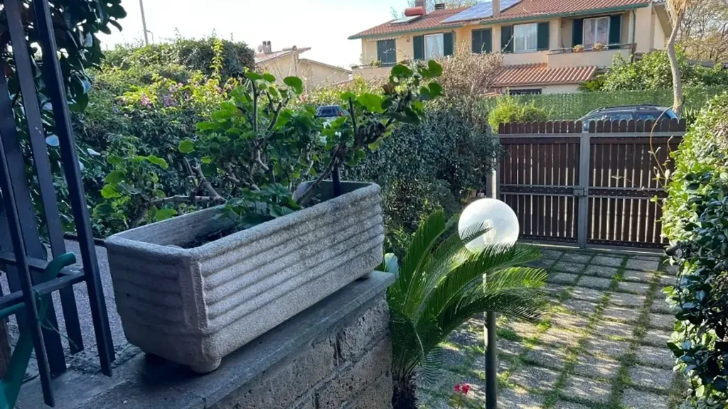 Garden - Detached Villa with Garden in Cerveteri