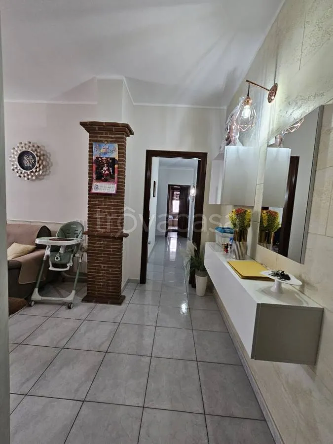 hallway_entrance