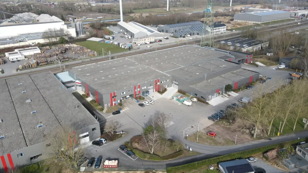 Õhuvaade - Commercial Storage with High Ceiling in Beersel