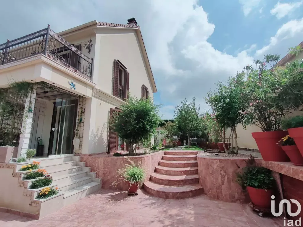 Aed - Family House with Garden in Morangles