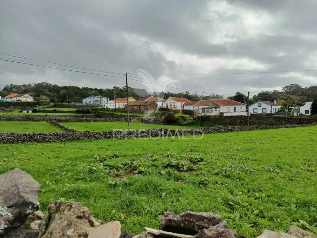 Aed - Construction Plot with City Access in Angra do Heroísmo