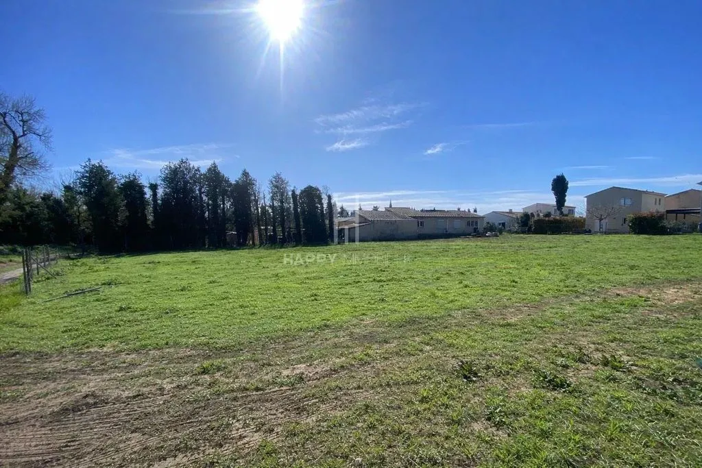 Aed - Building Plot with 50% Footprint in Maussane-les-Alpilles