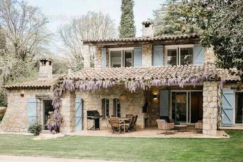 Exterior - Maison with Sea View in Roquefort-Les-Pins