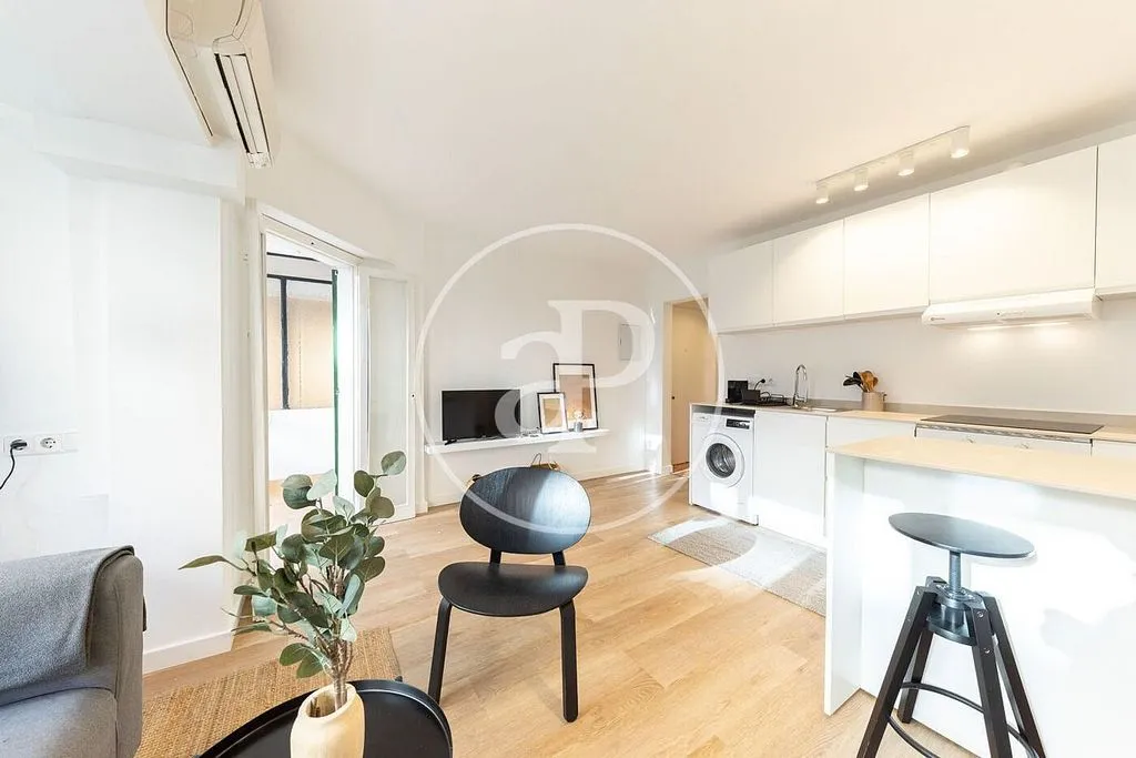 Séjour - Apartment with Balcony in Ponent