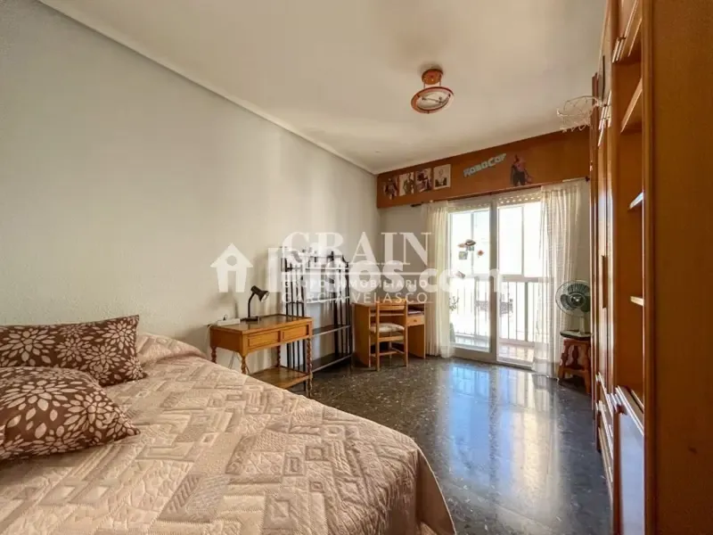 Bedrooms - Apartment with Balcony in Albacete Centre