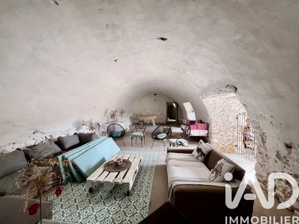 Pièces - Maison de Caractère avec Piscine en Provence