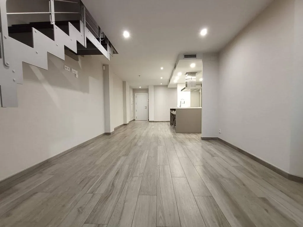 Hallway - Luxury Duplex Flat with Terrace in Arenys de Mar