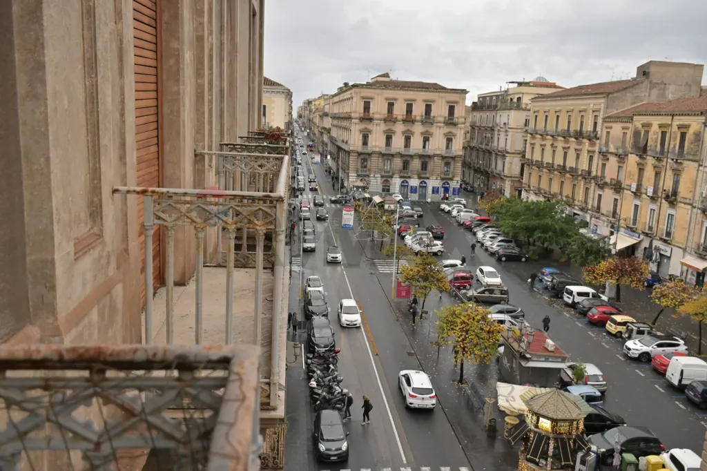 Välivaade - Apartment with Balcony in Catania Centre