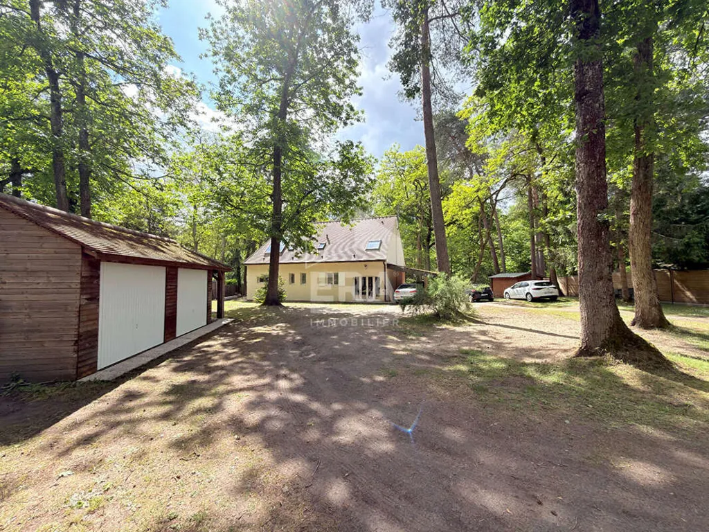 Välivaade - 5-toaline maja asukohas Noisy-Sur-Ecole