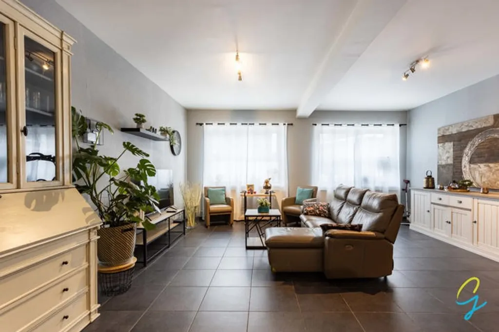 Ground-floor Apartment with Garage in Geraardsbergen