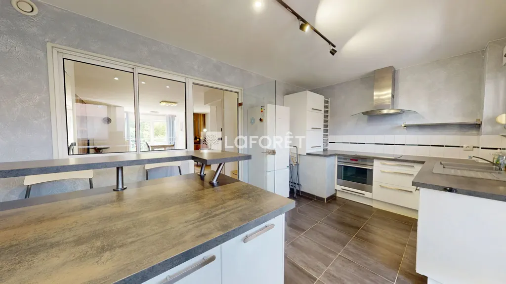 Cuisine - Duplex 3 Pièces avec Vue sur Parc à Strasbourg